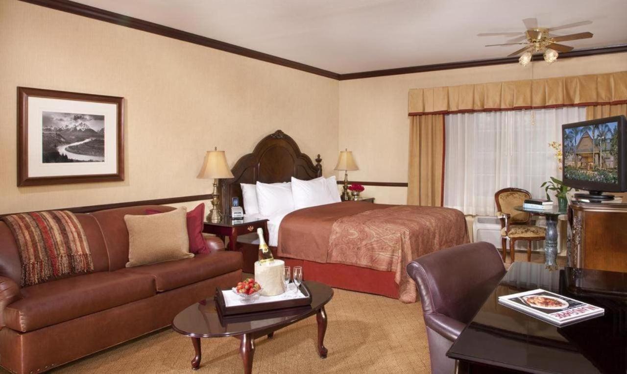 Folk Inn Ontario Airport Bilik gambar
